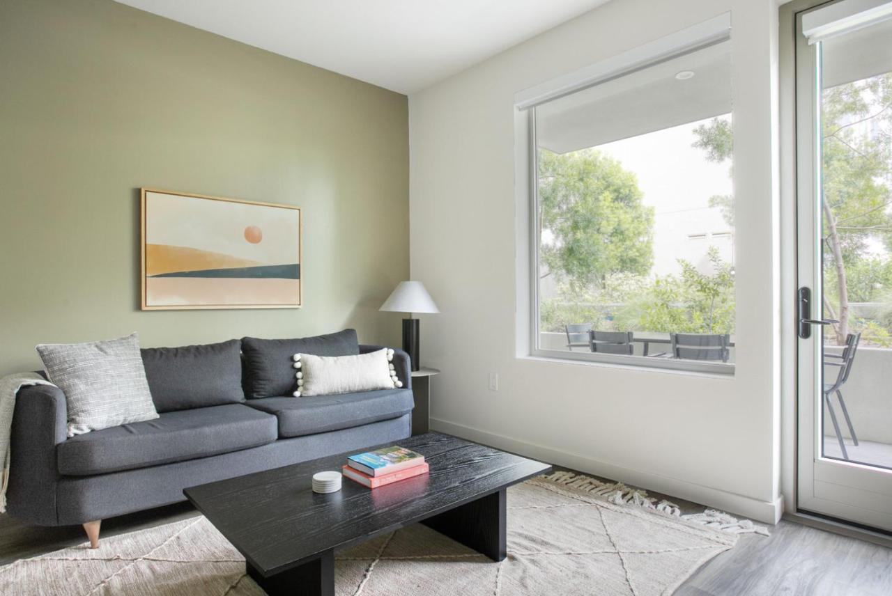 West La 2br W Pool Gym Courtyard Nr 405 Lax-1049 Los Angeles