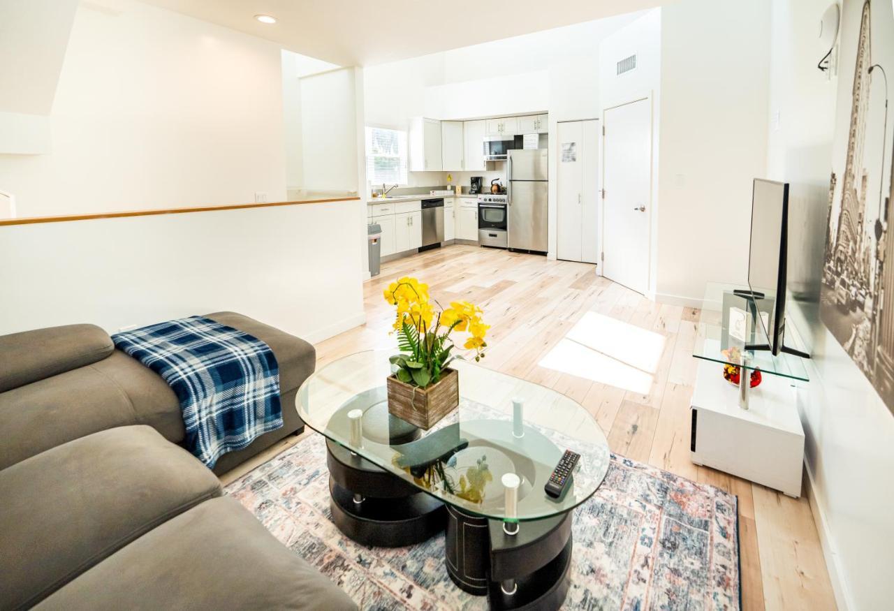Brand New Koreatown Loft With 3 Levels 2 Parking Spots