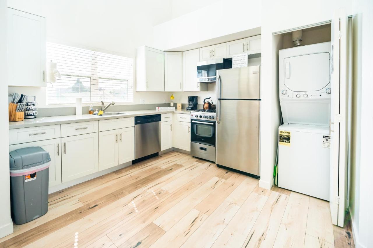 Brand New Koreatown Loft With 3 Levels 2 Parking Spots *