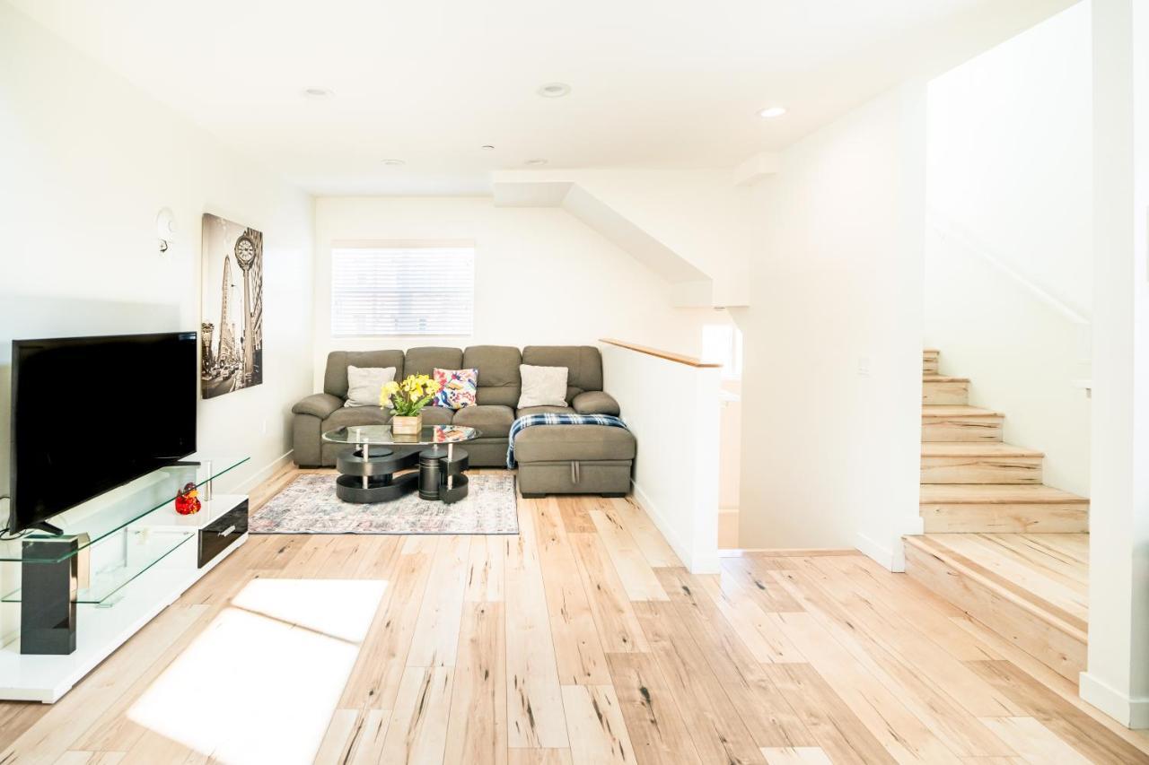 Brand New Koreatown Loft With 3 Levels 2 Parking Spots Apartment *