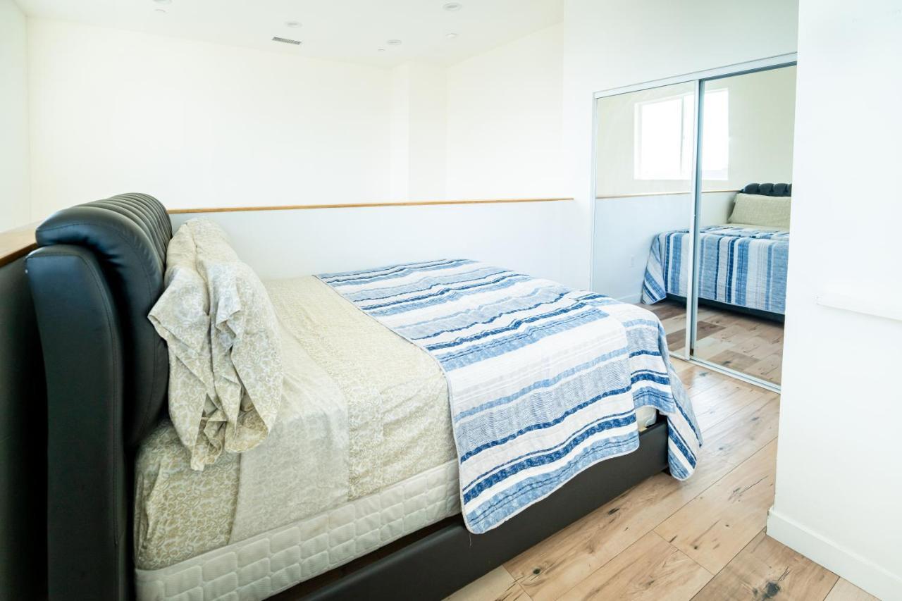 Brand New Koreatown Loft With 3 Levels 2 Parking Spots Apartment Los Angeles