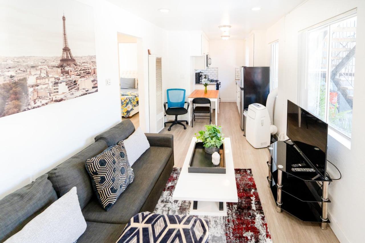 Hollywood/koreatown 2 Bedroom With Parking * Los Angeles