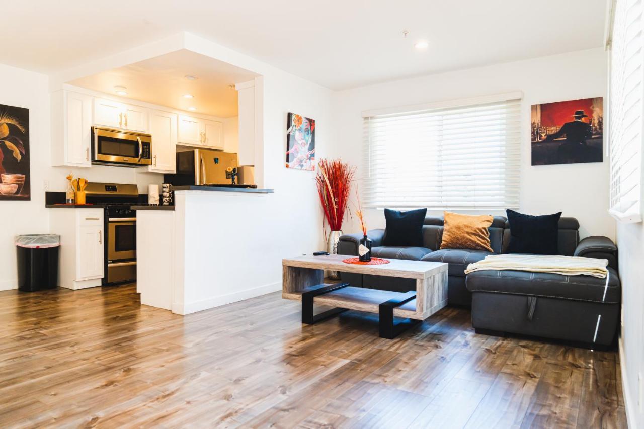 Apartment Modern Remodeled 1-bedroom Close To Hollywood Walk Of Fame With Parking