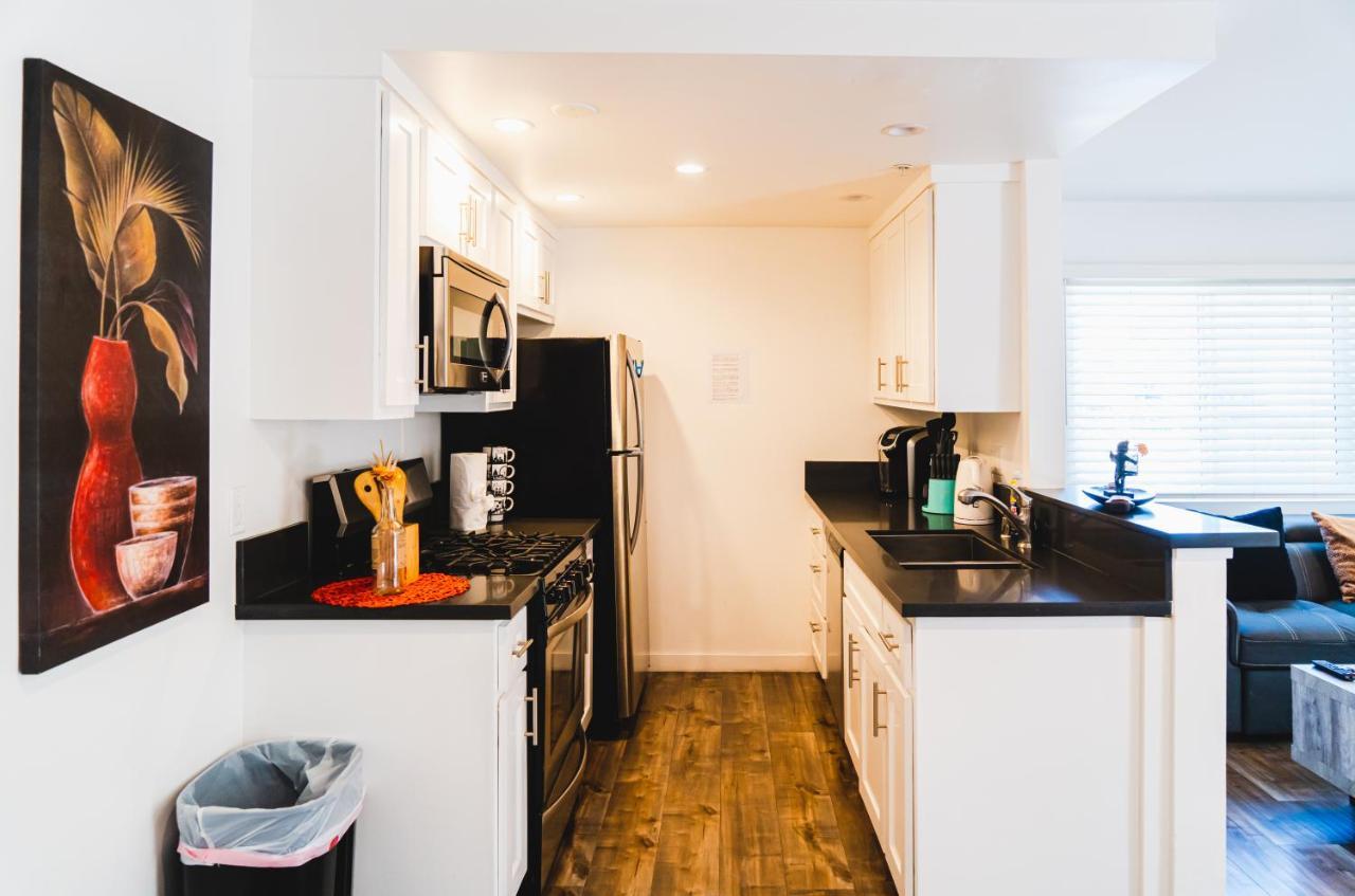 Modern Remodeled 1-bedroom Close To Hollywood Walk Of Fame With Parking Apartment *