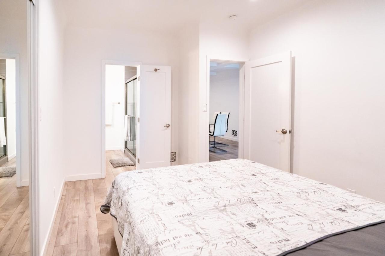 Large Spacious 3 Bedroom 3 Bathroom By Beverly Hills *