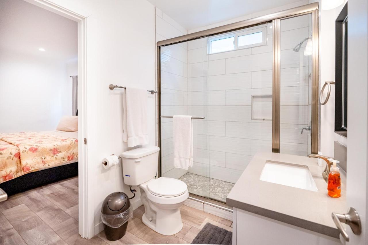 Large Spacious 3 Bedroom 3 Bathroom By Beverly Hills Apartment