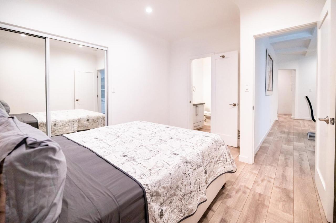 Large Spacious 3 Bedroom 3 Bathroom By Beverly Hills Apartment Los Angeles