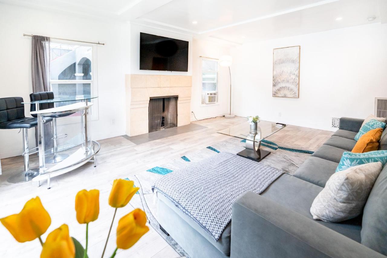 Apartment Large Spacious 3 Bedroom 3 Bathroom By Beverly Hills Los Angeles