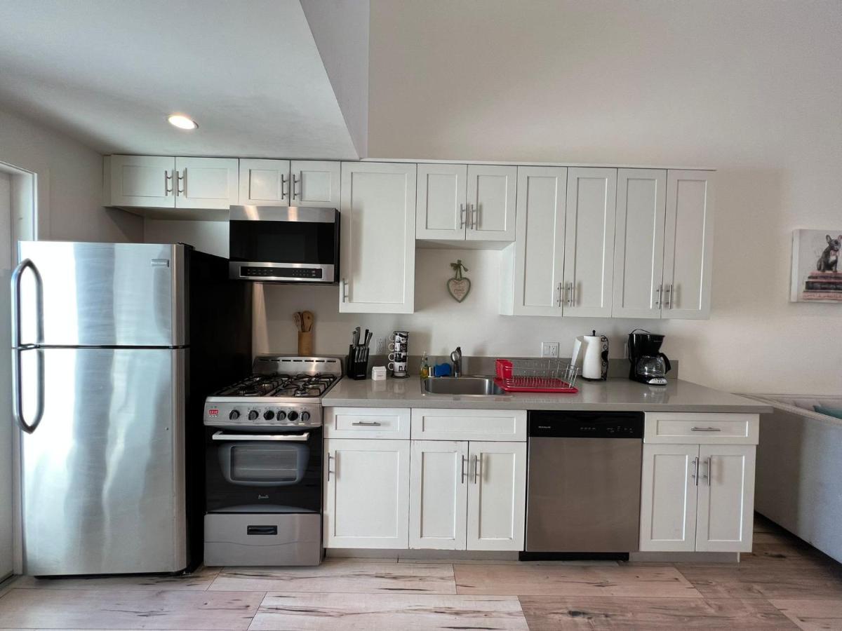 Modern One-bed Loft In Hollywood Sign View & Free Parking Apartment *