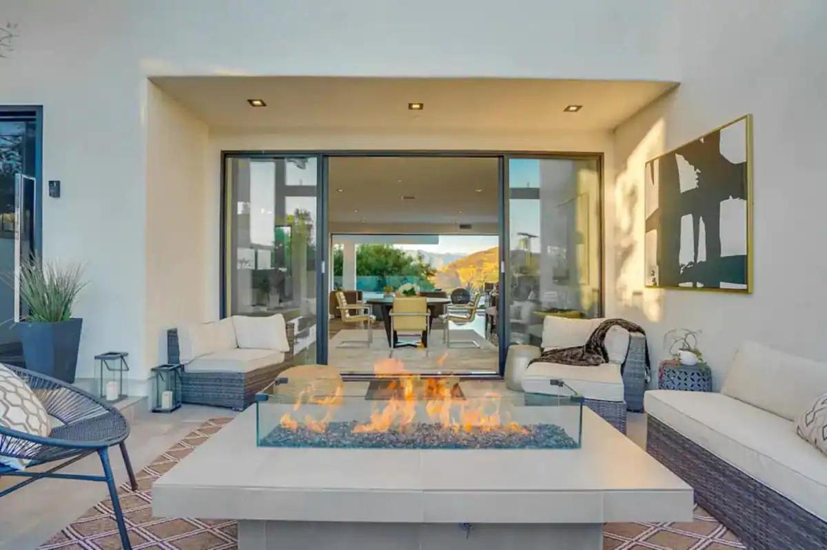 Villa Troy Hill *