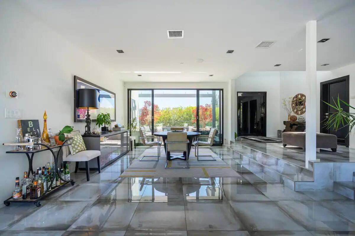 Troy Hill Los Angeles