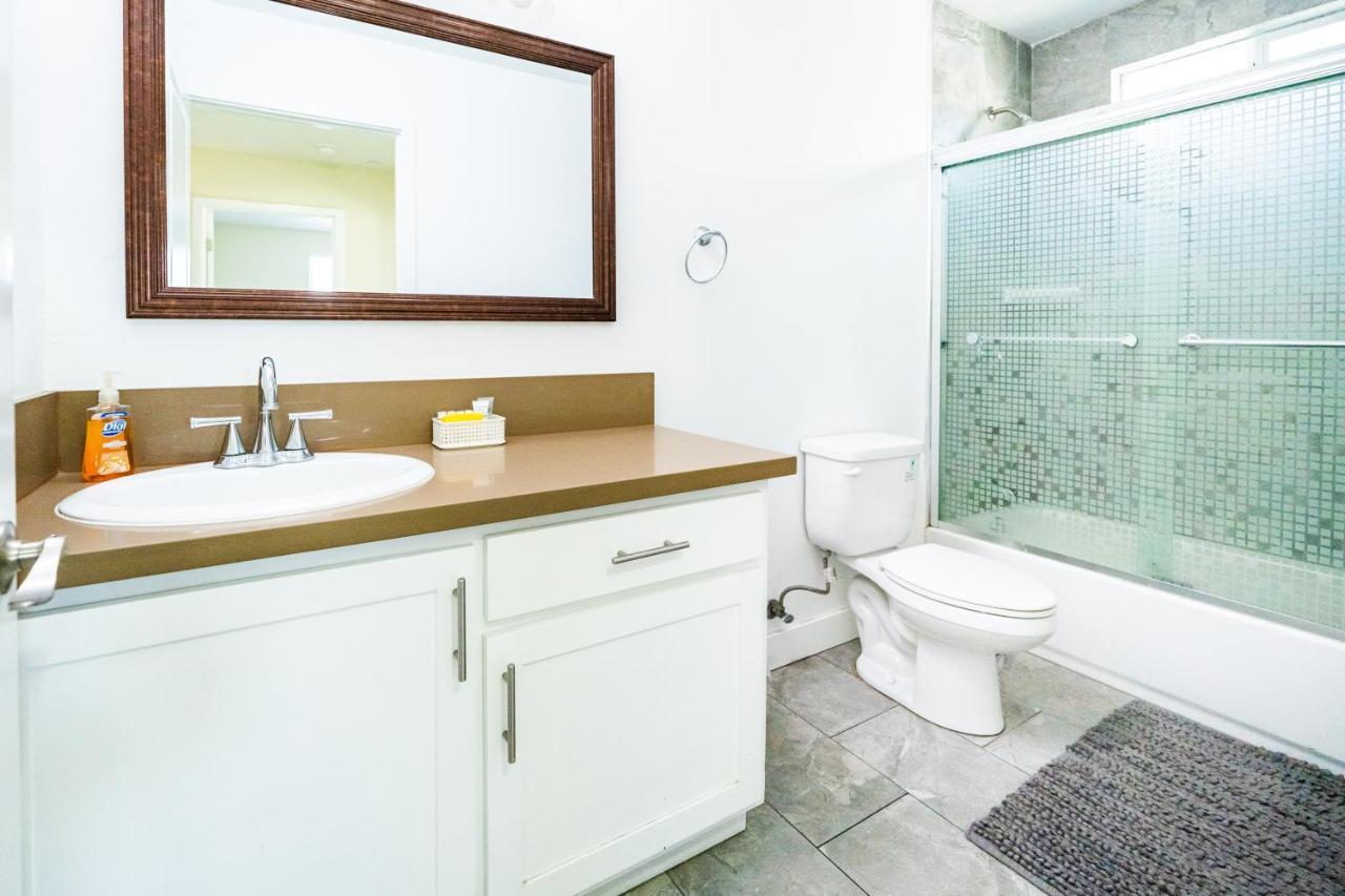 Apartment Spacious 5 Bedroom 3 Bath Modern By Downtown La With Parking