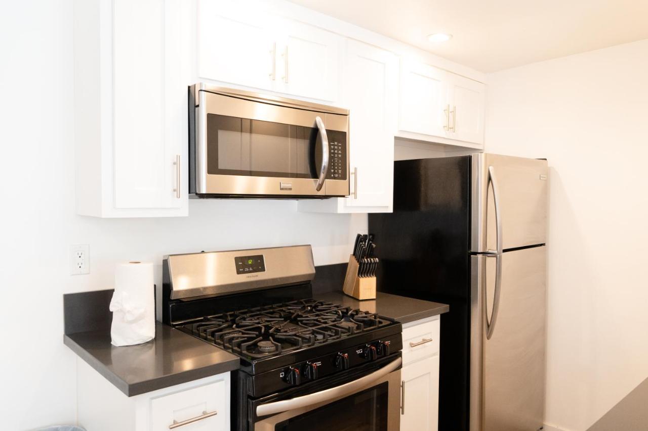 Chic Koreatown 1 Bedroom Close To Downtown La With Free Gated Parking