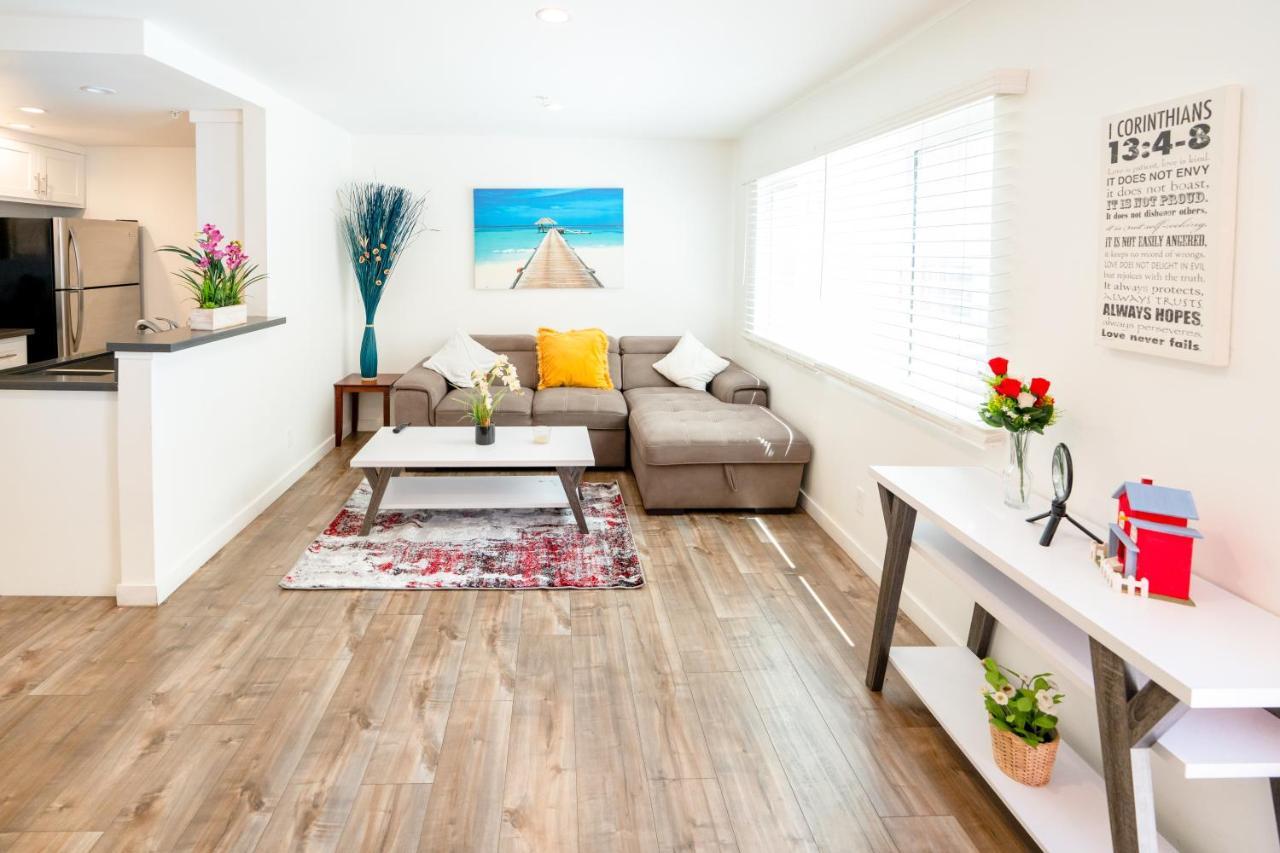 Chic Koreatown 1 Bedroom Close To Downtown La With Free Gated Parking Los Angeles