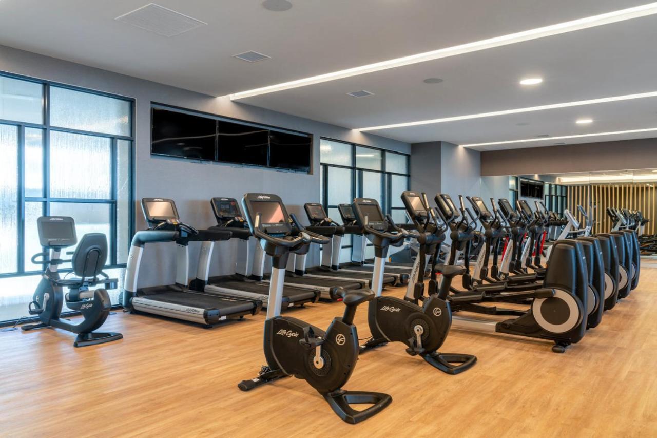 Apartment West La 2br W Pool Gym Courtyard Nr 405 Lax-1049