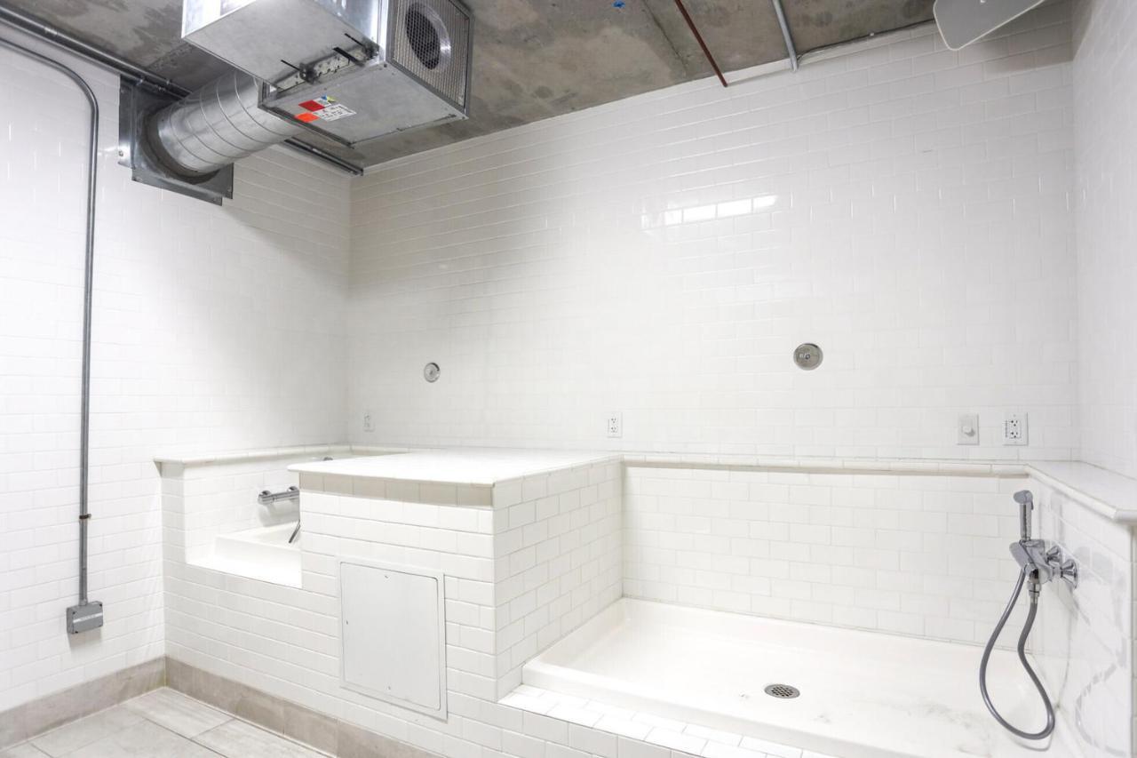 West La 2br W Pool Gym Courtyard Nr 405 Lax-1049 Apartment *