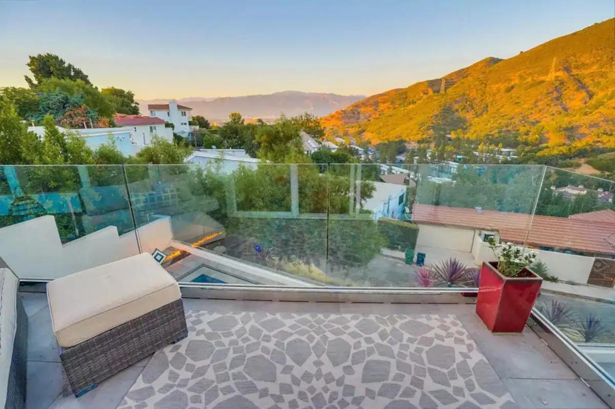 Troy Hill Villa