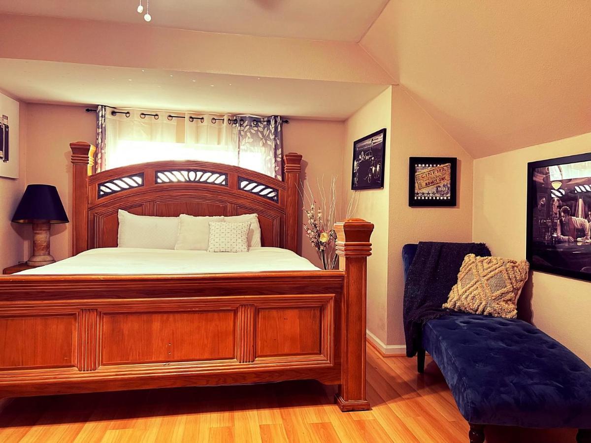 Dtla 2 Bedroom Townhouse