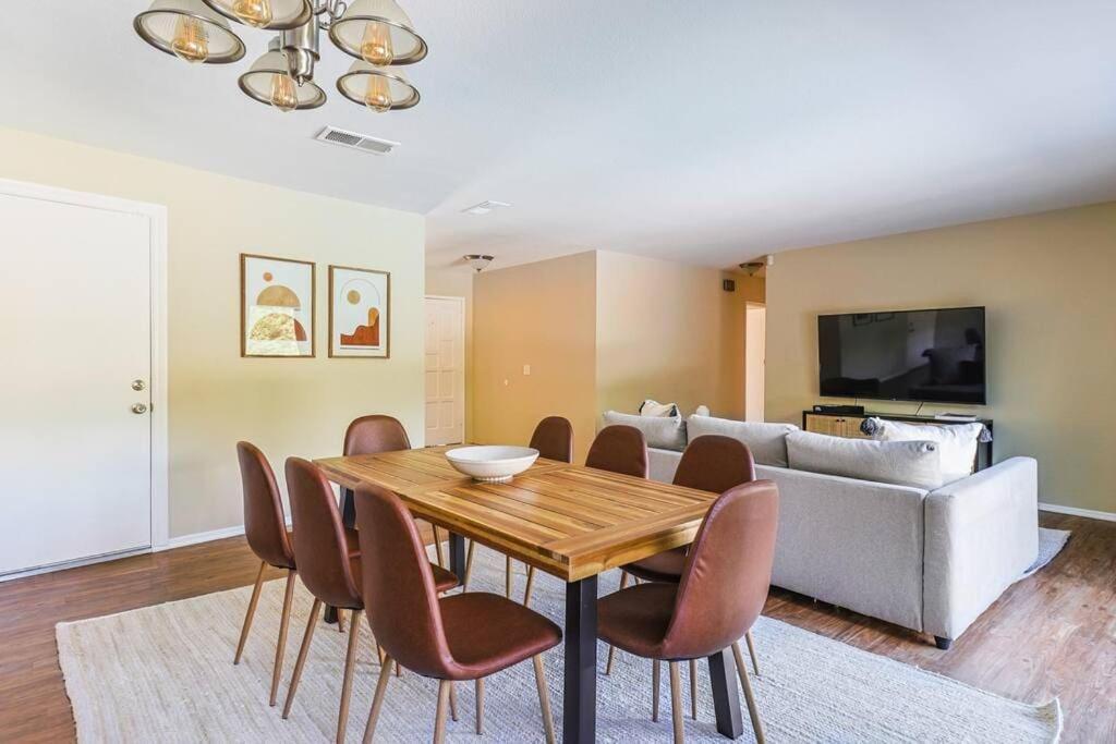 Luxury 3bdr & 2bth For 6 Pax * Los Angeles