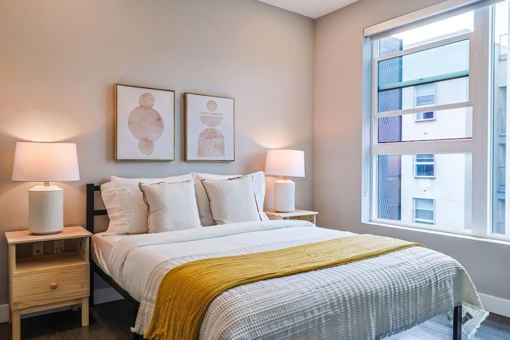 Luxury 3bdr & 2bth For 6 Pax Los Angeles