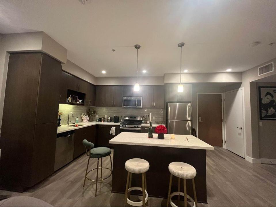Luxury West Hollywood Gem With Pool & Hot Tub + Gym Apartment