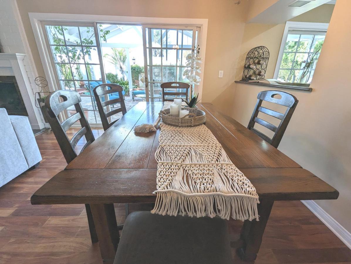 4 Bedroom Encino W/ Amazing Yard, Near Everything *
