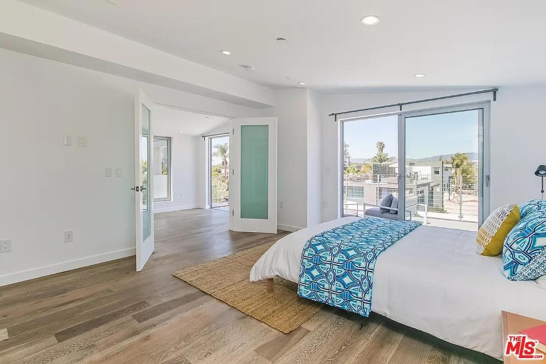 Brooks Apartment