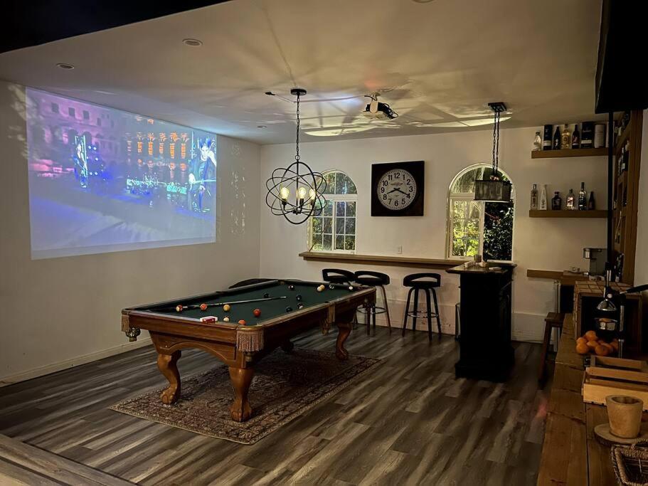 Villa Stylish Mediterranean Villa, Pool, Jacuzzi, Hollywood & Malibu Bliss
