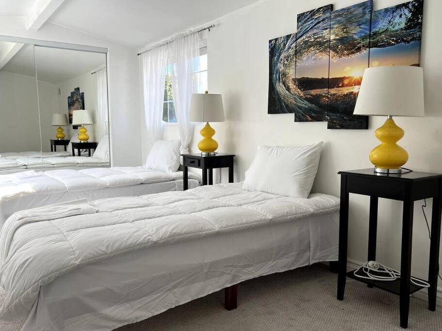 Stylish Mediterranean Villa, Pool, Jacuzzi, Hollywood & Malibu Bliss Pousada *