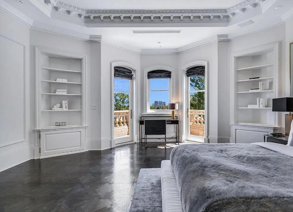 Villa Sophisticated Estate In Beverly Hills