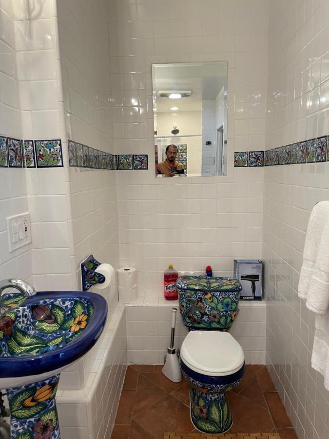 Private W/ Private Full Bathroom & Wifi & Ac & Shared Kitchen In Angeles