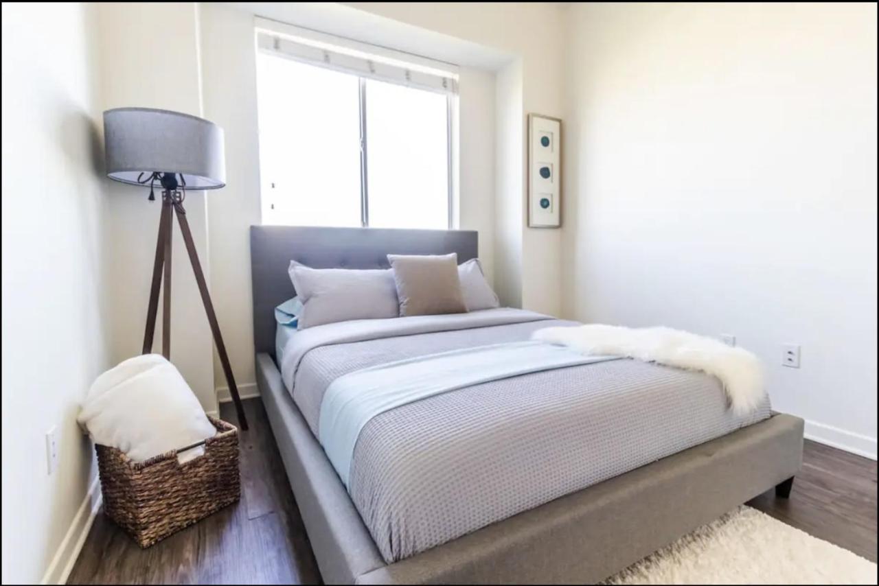 Apartment Luxury 2bedroom 2bath Santa Monica *