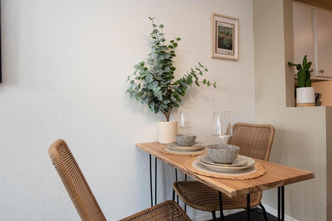 Gucci Mickey And Maxico Lofts Free Parking And Wifi Los Angeles