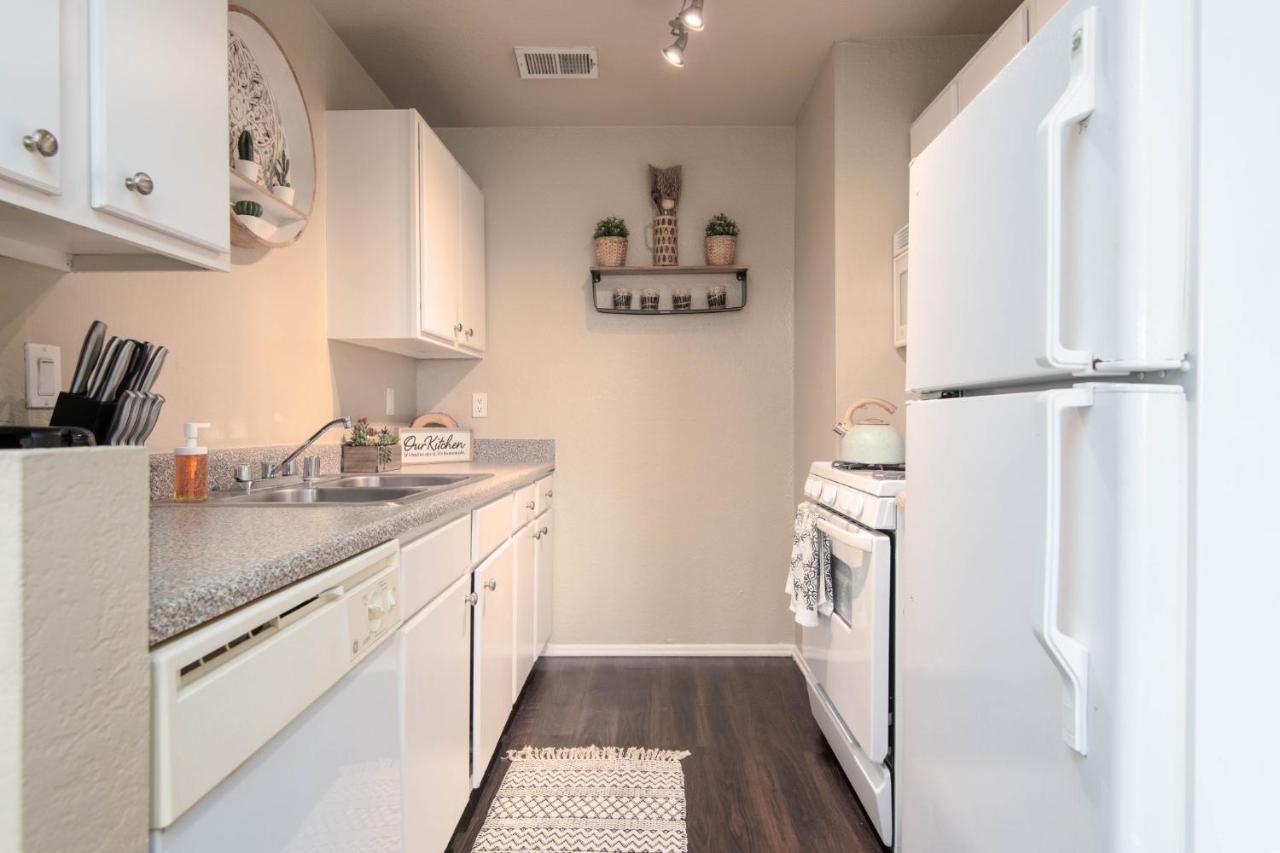 Gucci Mickey And Maxico Lofts Free Parking And Wifi Los Angeles
