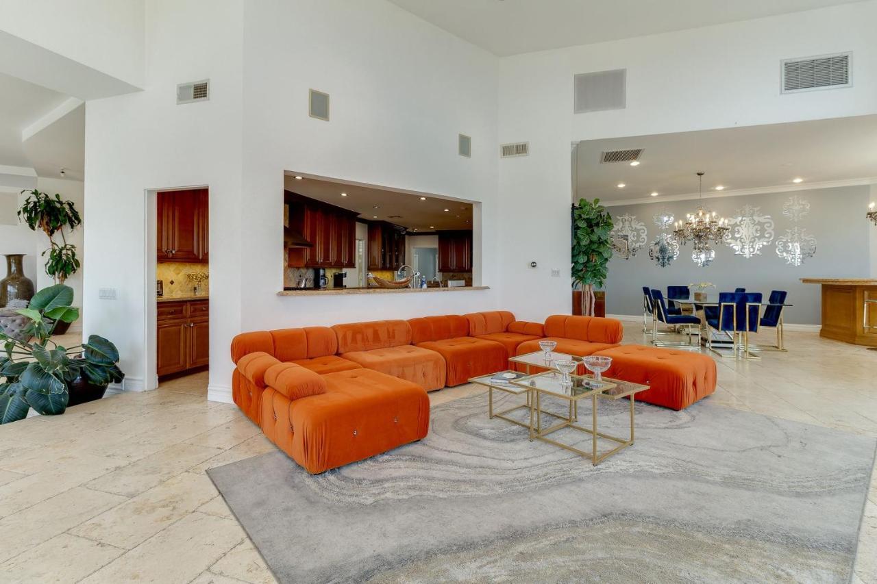 Beverly Hills View Mansion Villa *