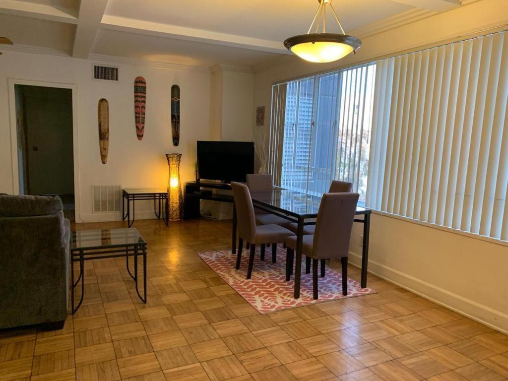 Apartment La Brea Los Angeles