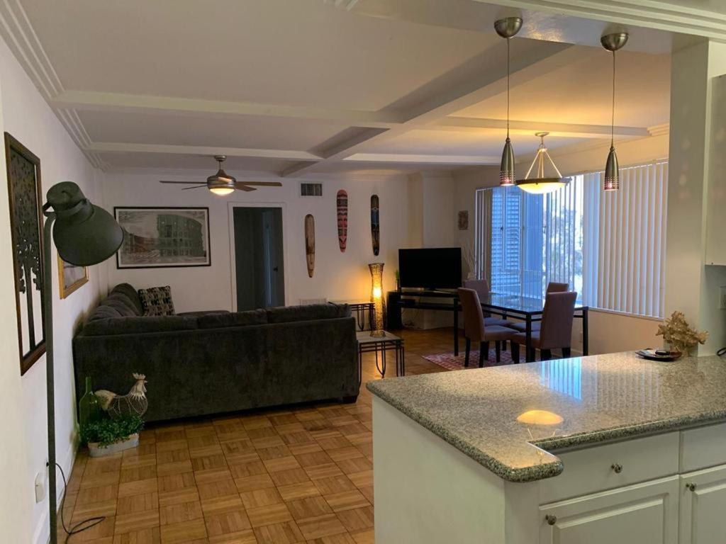 Apartment La Brea Los Angeles