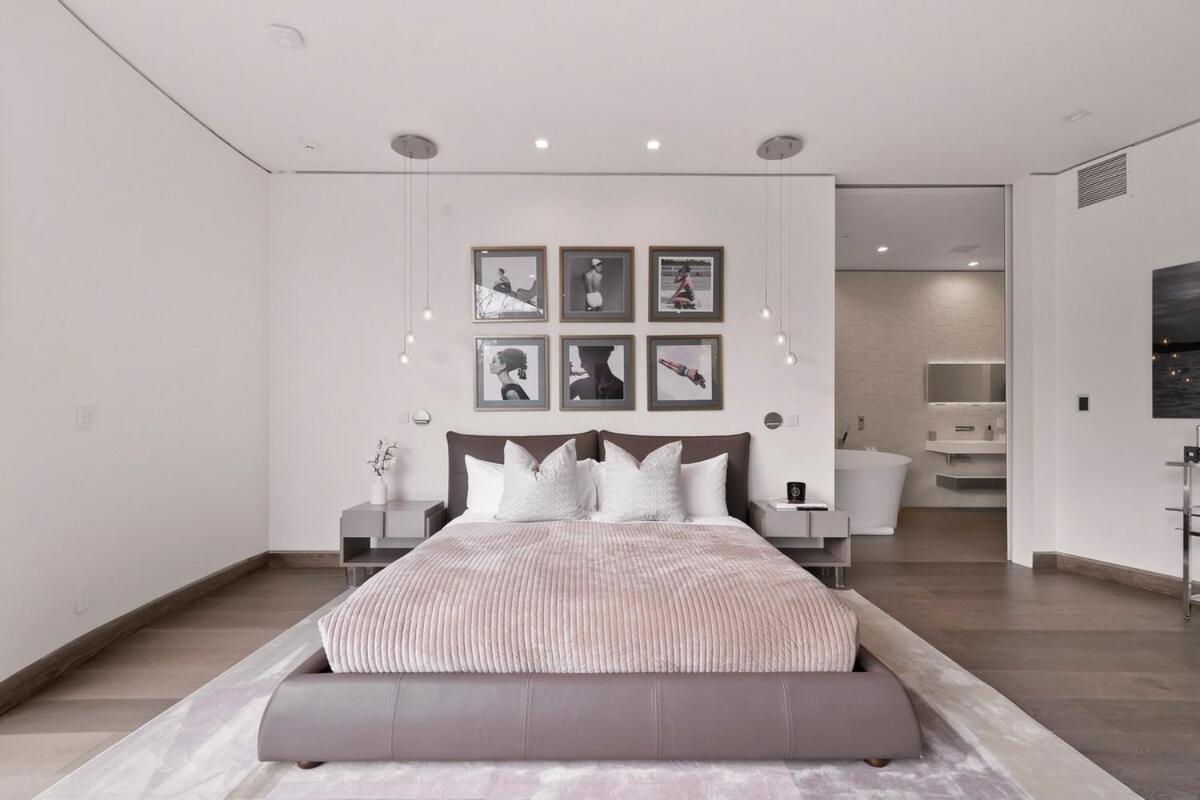 Villa Chantilly Lace Los Angeles