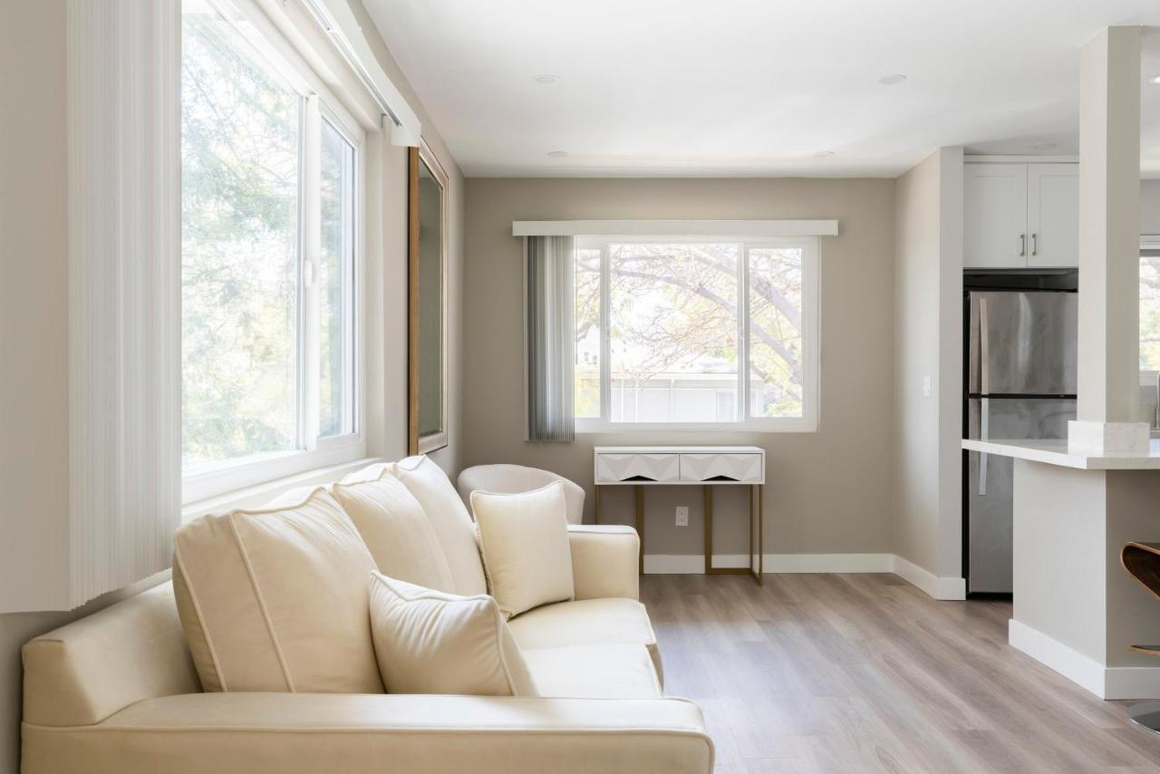 Apartment Modern Luxury Weho Boys Town *