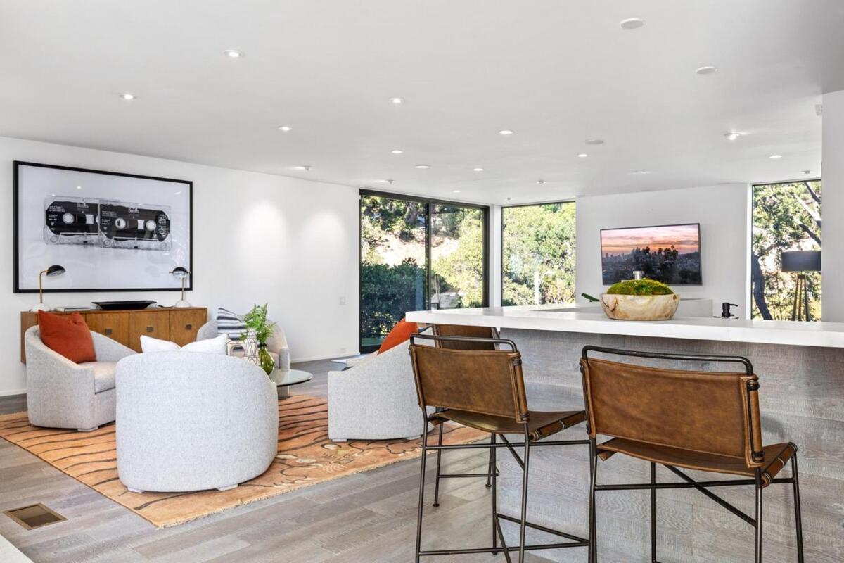 Holiday home Mid Century Modern In Trousdale With Tennis *