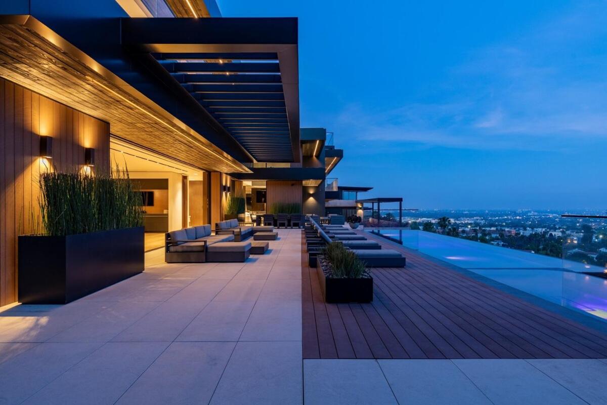 Villa California Crystal *