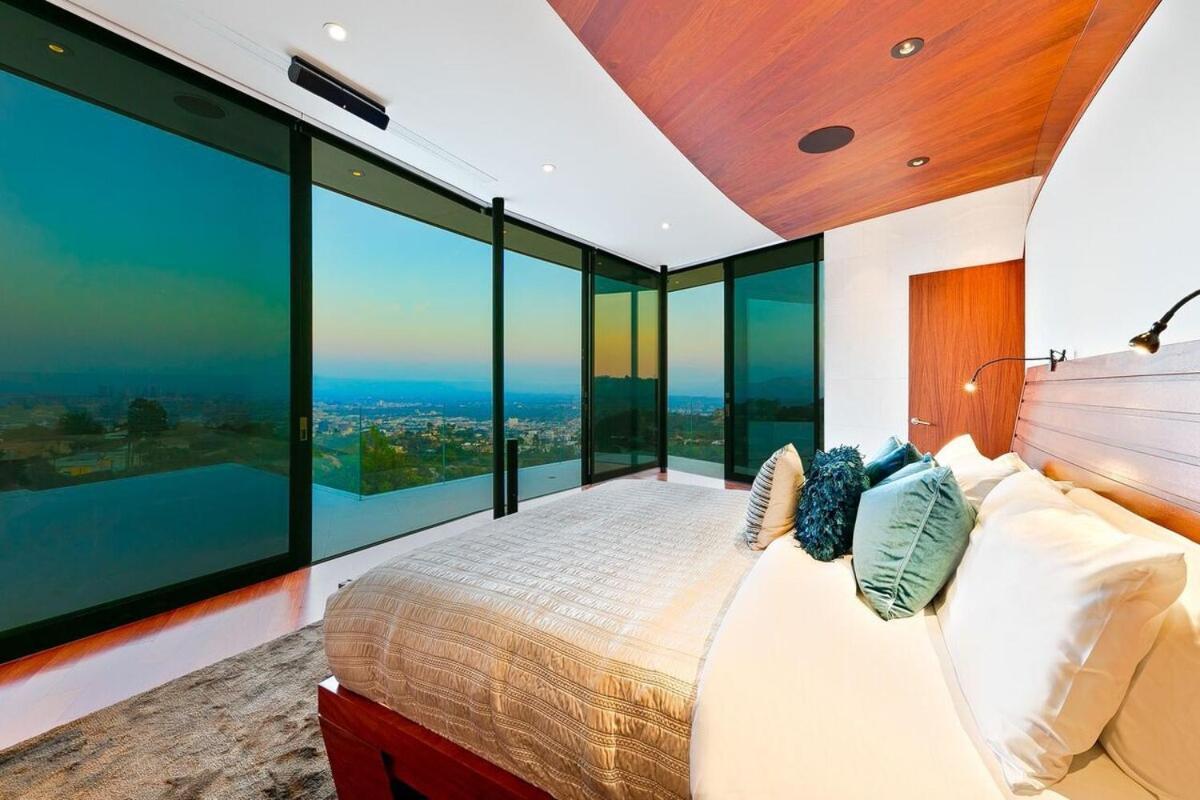 Modern With Unmatched Skyline Views Casa de férias Los Angeles