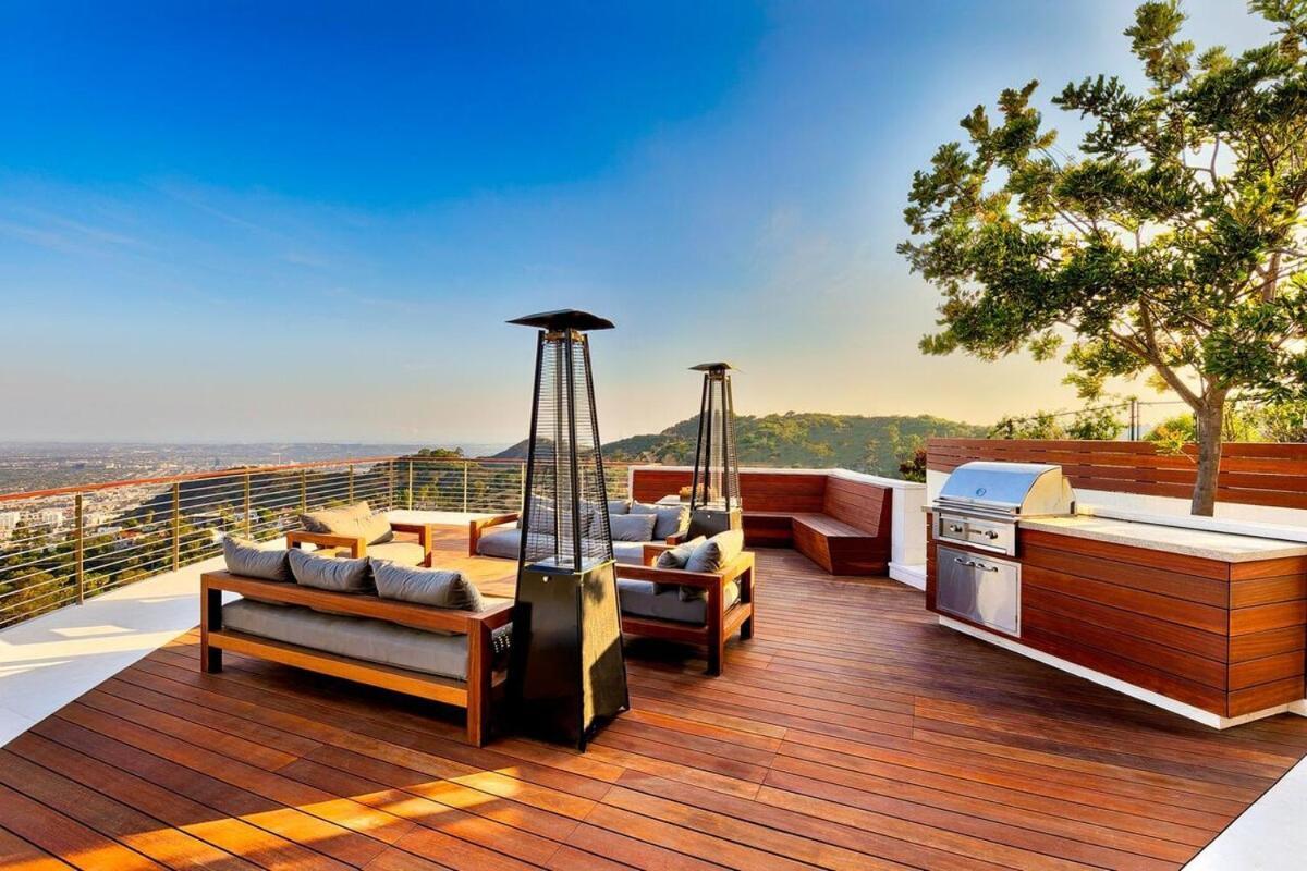 Modern With Unmatched Skyline Views * Los Angeles