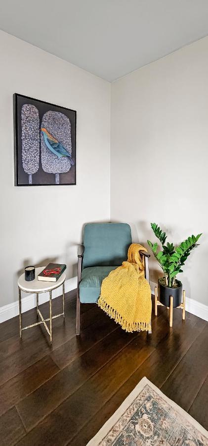 Apartment 15 Mins To Venice Beach, Lax And Private Parking Los Angeles