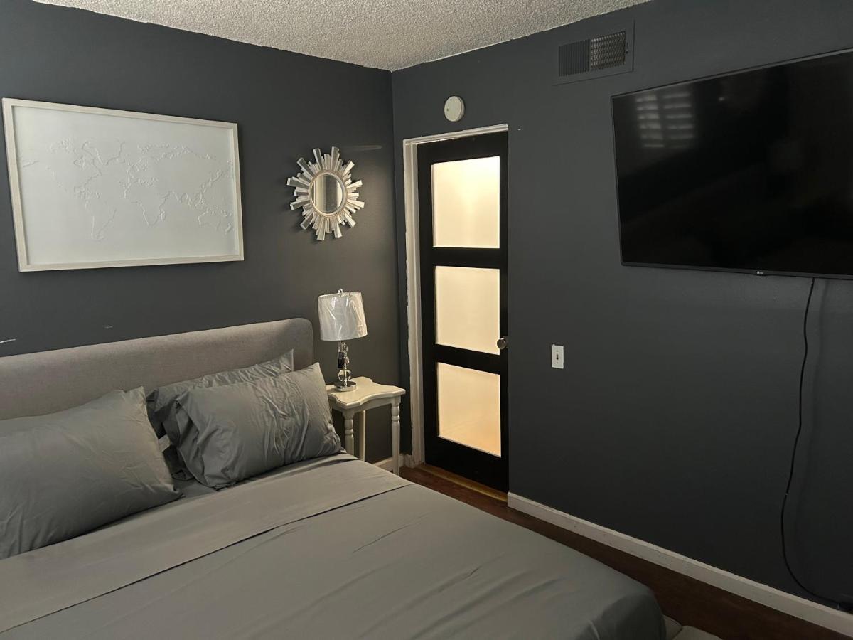 Cozy And Elegant 2bd, 2ba Rent A With Its Own Bathroom Or Whole Apart- Very Close To Sofi Stadium * Los Angeles