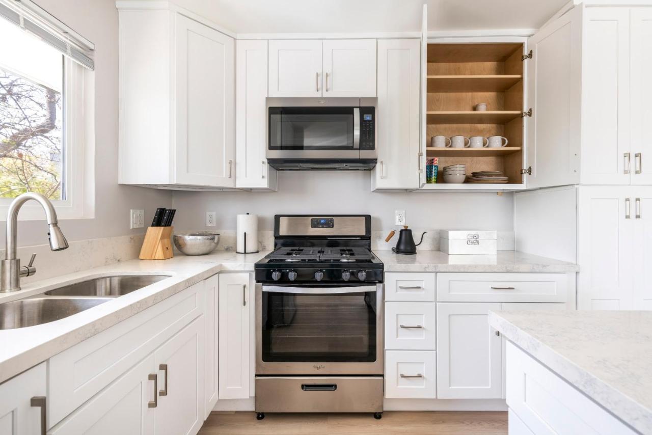 Modern Luxury Weho Boys Town *