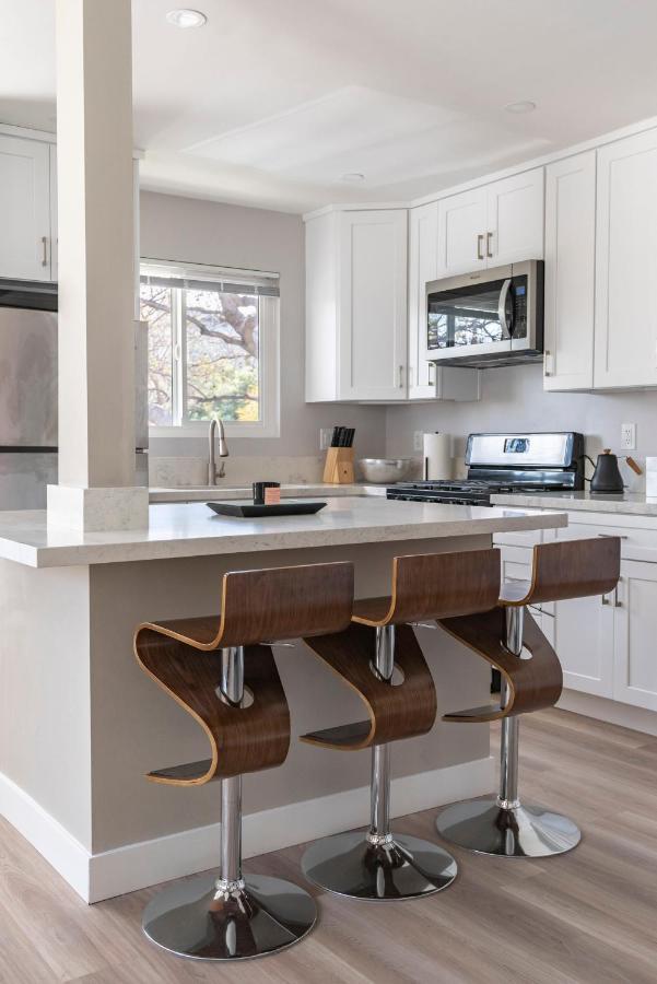 Apartment Modern Luxury Weho Boys Town Los Angeles