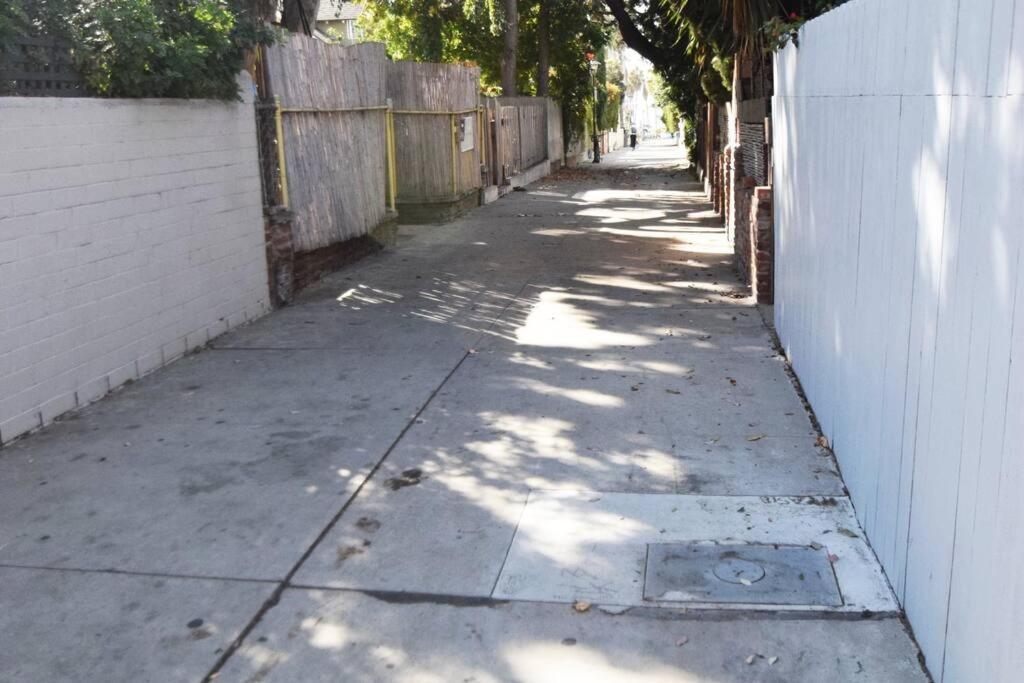 Villa By The Ocean In Venice Los Angeles