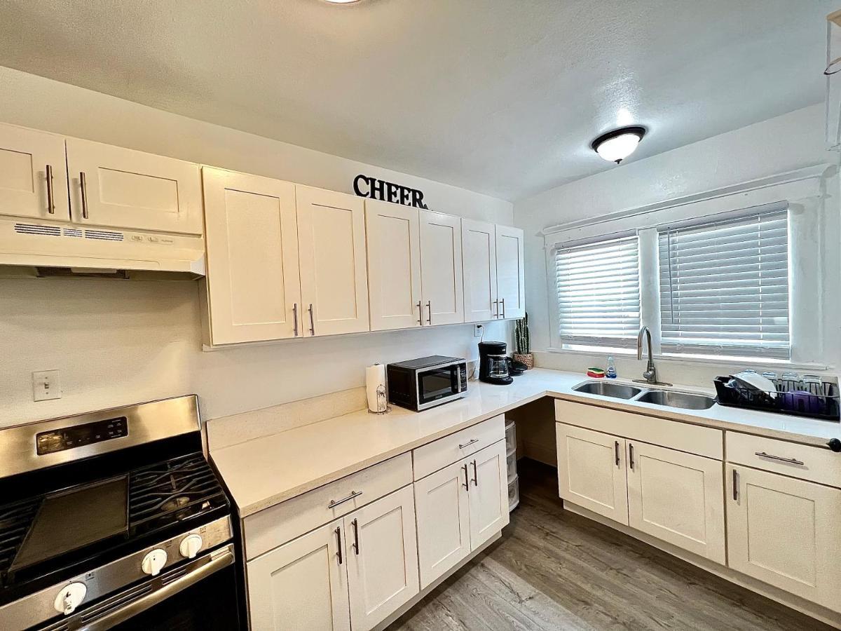 Villa 2 Bedroom In Angeles
