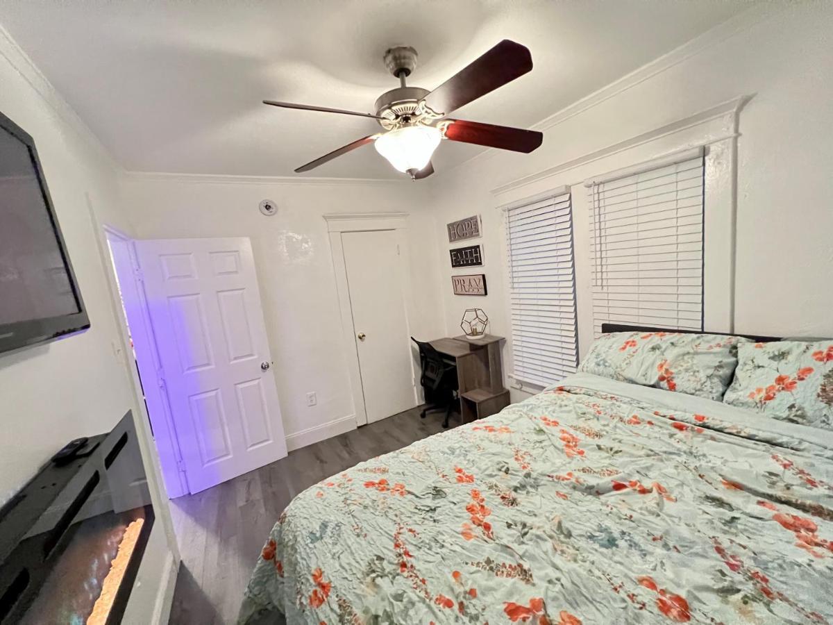 Villa 2 Bedroom In Angeles Los Angeles